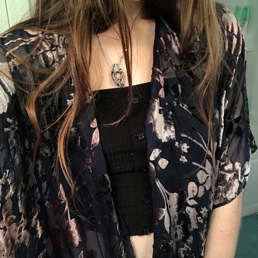 Floral/Holographic Black Kimono - LOFT